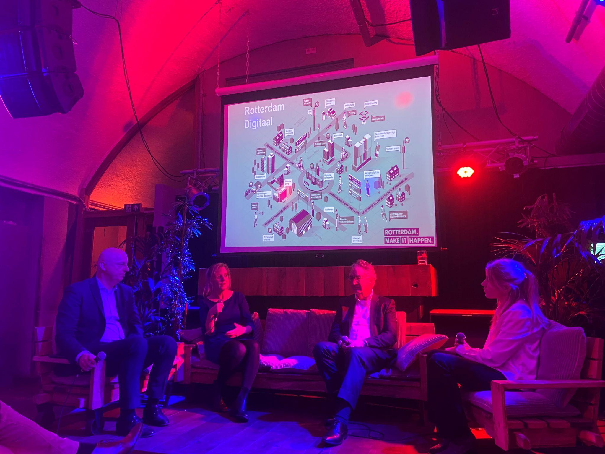 Panel on smart city (f.l.t.r.) Frank Vieveen, dr. Jiska Engelbert, Cor Rademaker and Lotte Schipper