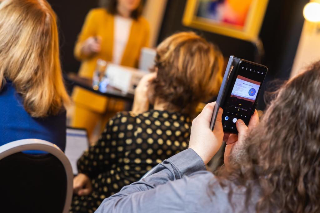 Participant and phone