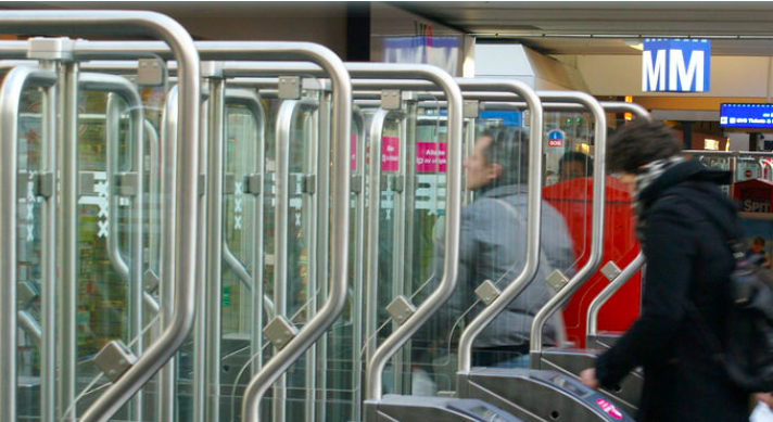 OV-check in gates at Amsterdam Central Station