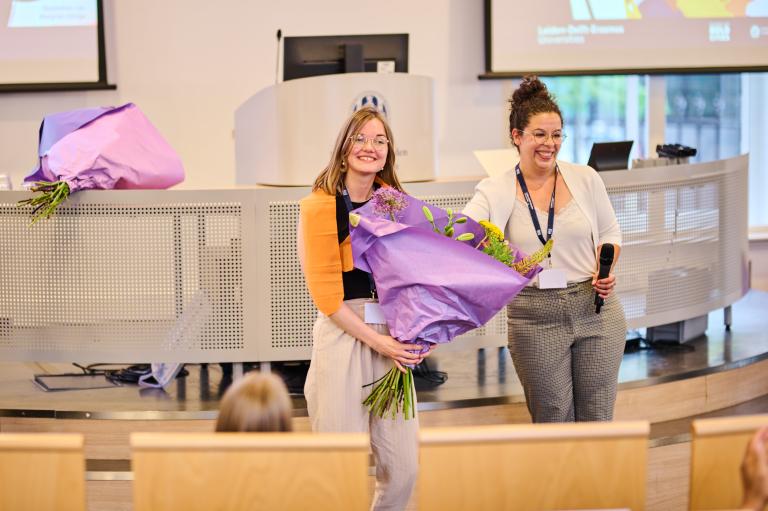 Esther at the conference "Op (weg) naar de echte slimme stad" in the Hague
