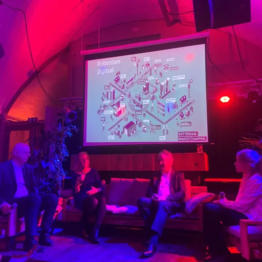 Panel discussion with Frank Vieveen, dr. Jiska Engelbert, Cor Rademaker and Lotte Schipper